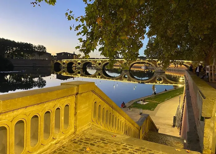 T2 Historic District Of Carmes Апартаменты *